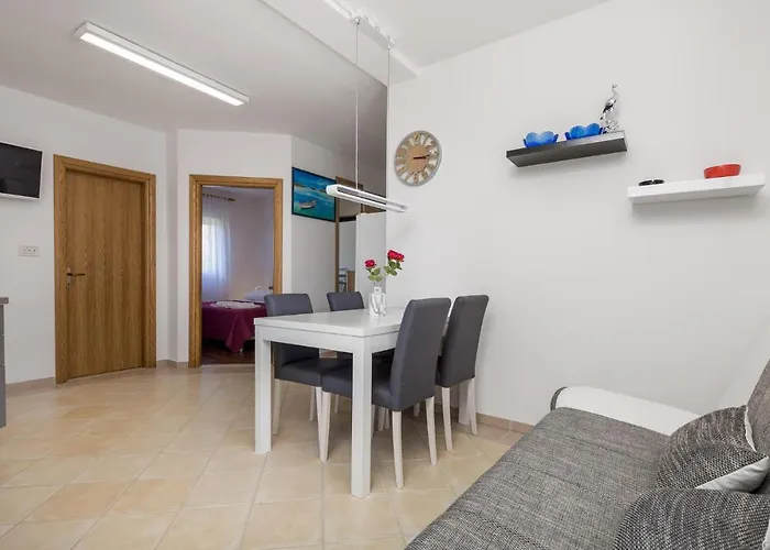 Apartment Beautiful In
