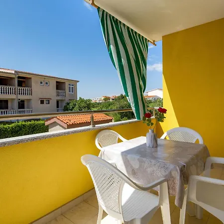 Apartamento Cozy In With View Povljana